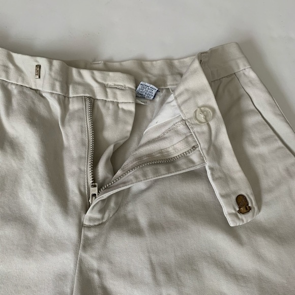Old Navy Shorts- Sz 2 - Picture 5 of 10
